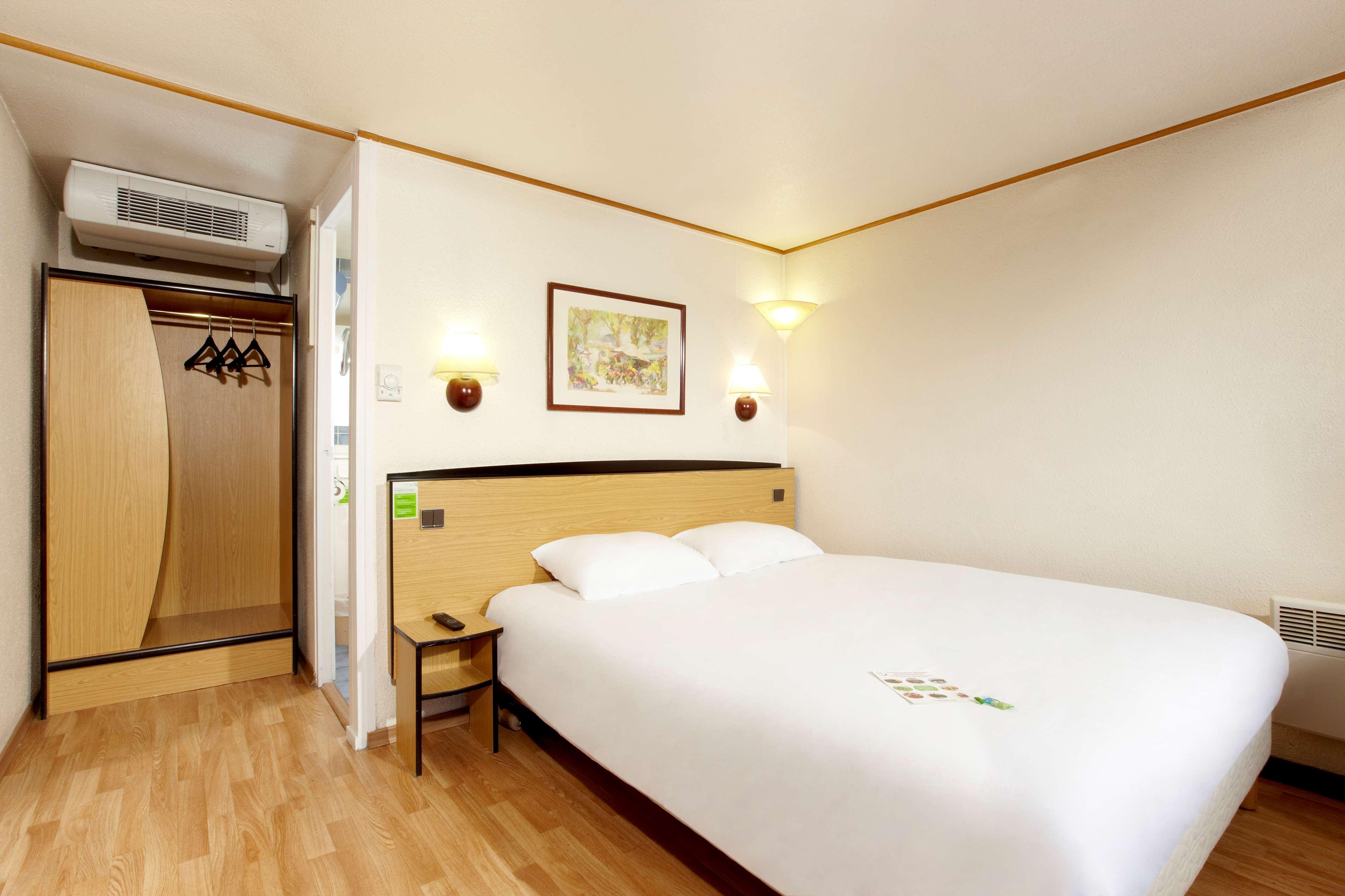 Campanile Rouen Nord - Barentin Hotel Kültér fotó